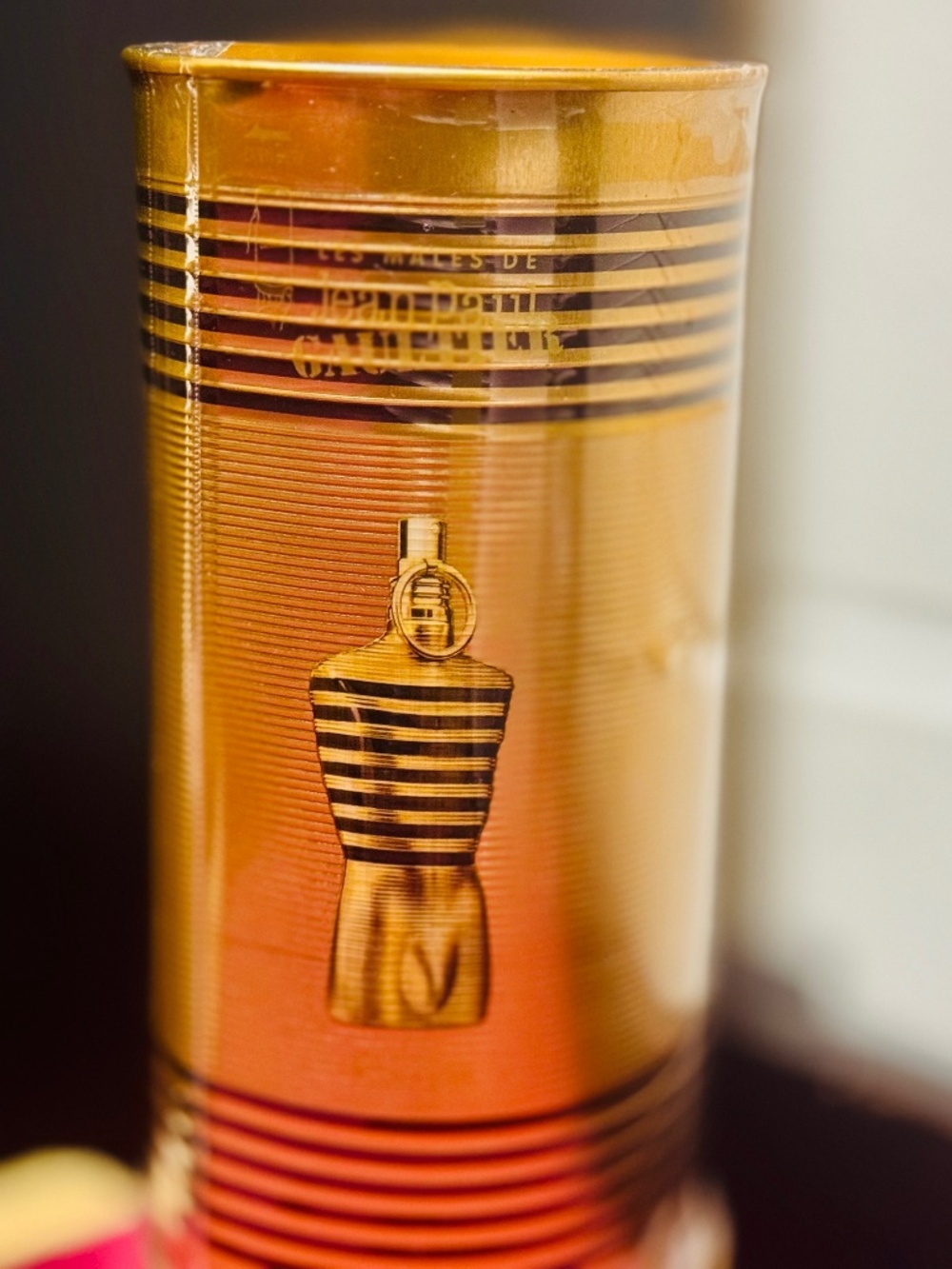 Jean Paul Gaultier Le Male Eau de Toilette – Iconic Men’s Cologne (Mint, Lavende